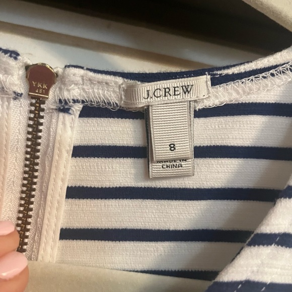 Jcrew dress nautical, navy and white. Size 8. Gold zipper down back - Picture 4 of 4